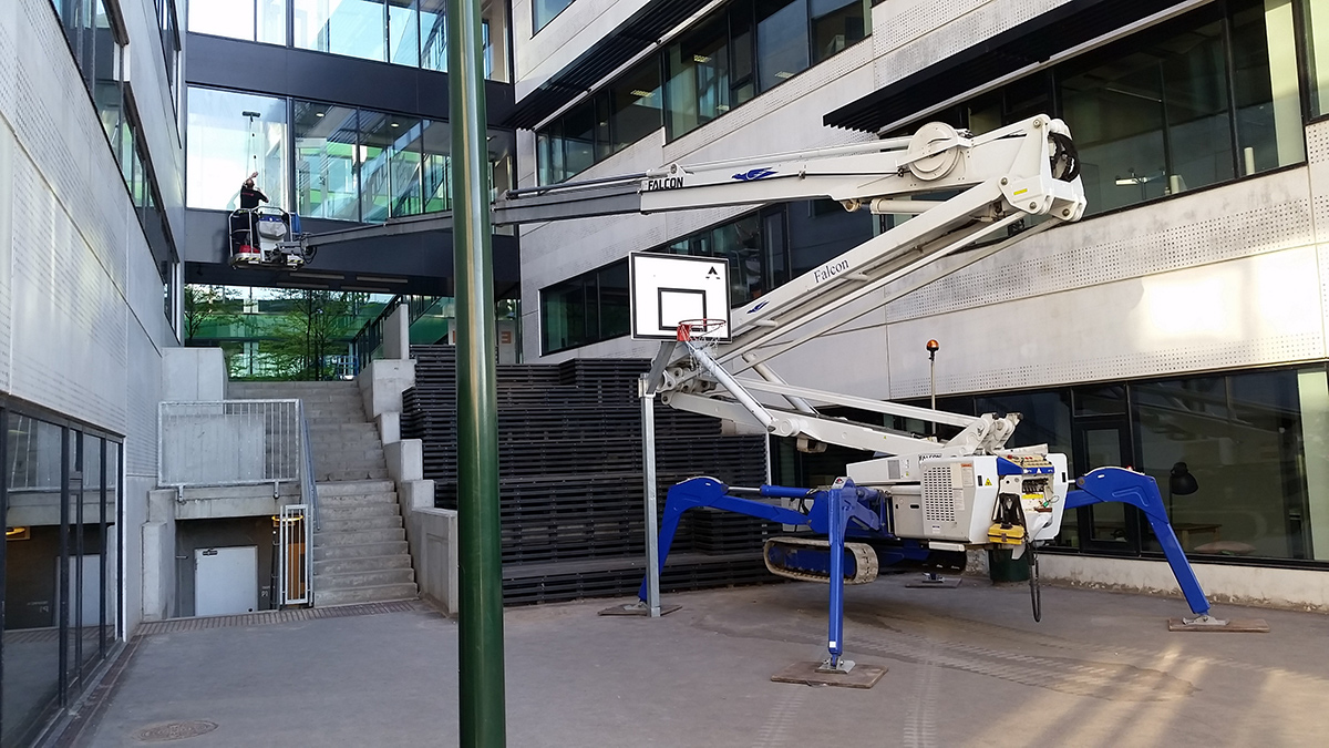 Liftservice arbejde